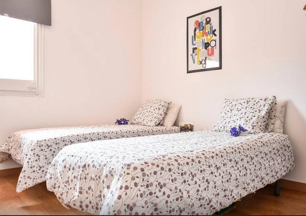 Bcn4Days 24/7 Apartments L'Hospitalet de Llobregat Eksteriør bilde